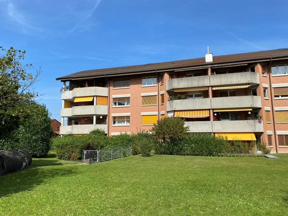 Familienwohnung mit eig. Waschraum & Balkon