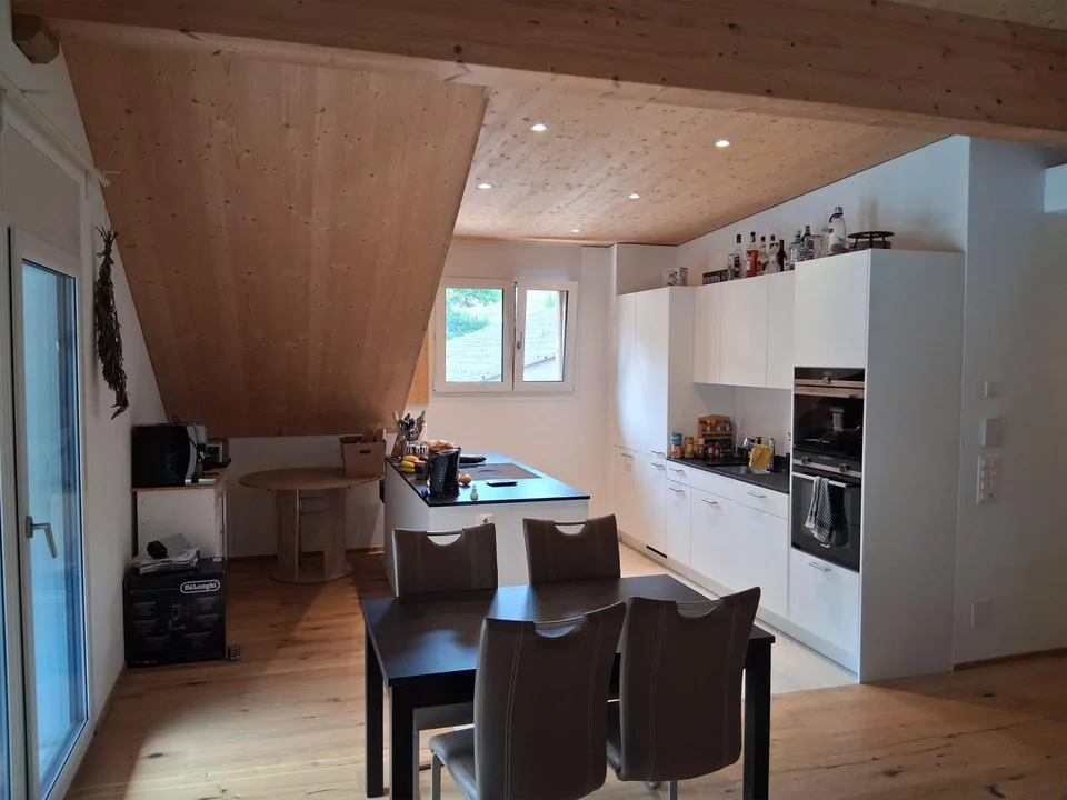 4 ½-Zimmer-Dachwohnung am Dorfrand von Grabs gelegen