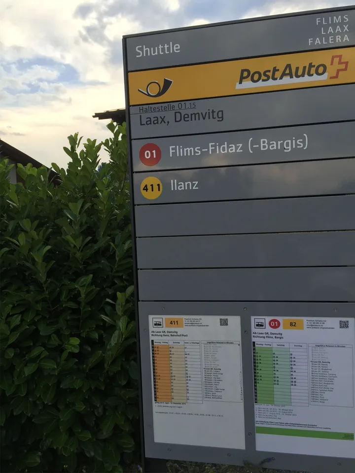 Laax Dorf – Möblierte 2.5-Zimmer-Wohnung mit Cheminée  zu vermieten