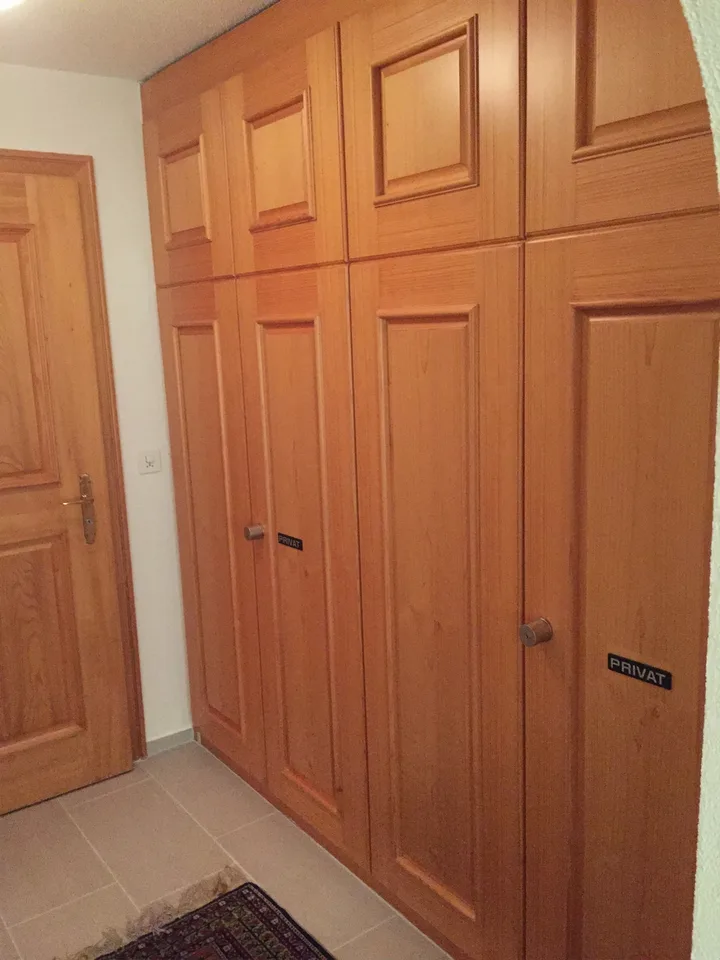 Laax Dorf – Möblierte 2.5-Zimmer-Wohnung mit Cheminée  zu vermieten