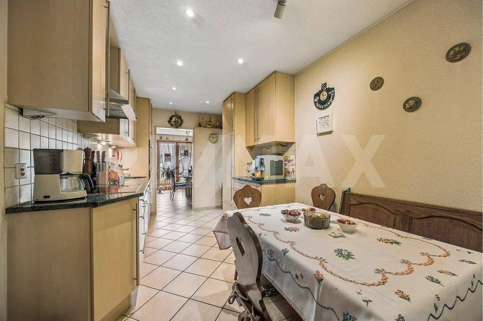 Spacious residential house with potential