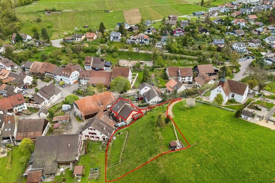Spacious residential house with potential