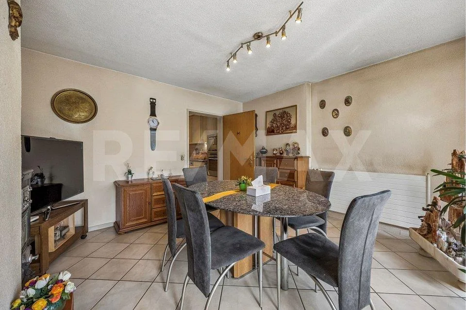 Spacious residential house with potential