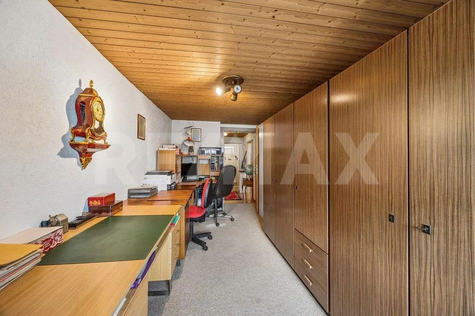 Spacious residential house with potential