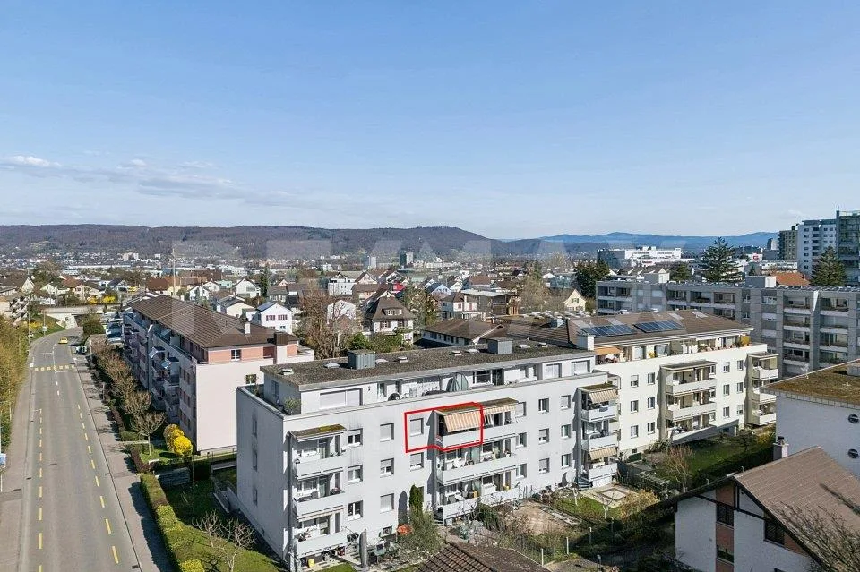 Appartement lumineux 3,5 pièces avec deux balcons