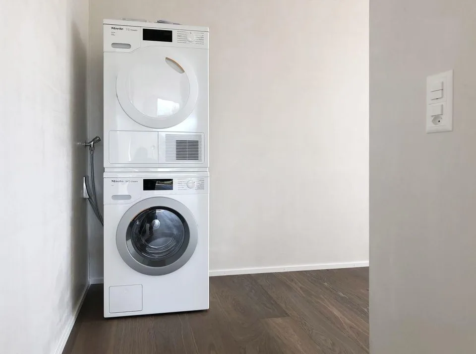 MFH "Wiesenstrasse" - erstklassige 2.5-Zimmer-Wohnung mit Design zu...