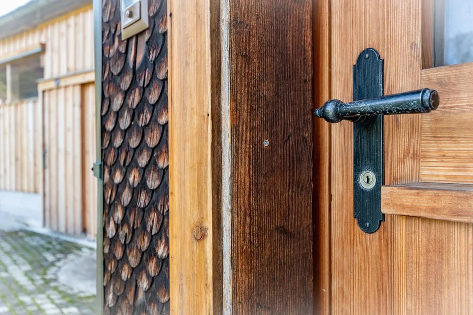 Traditionelles Appenzellerhaus inmitten einzigartiger Landidylle