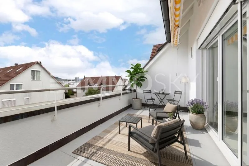 Two attic residences with private lift directly in front of the door