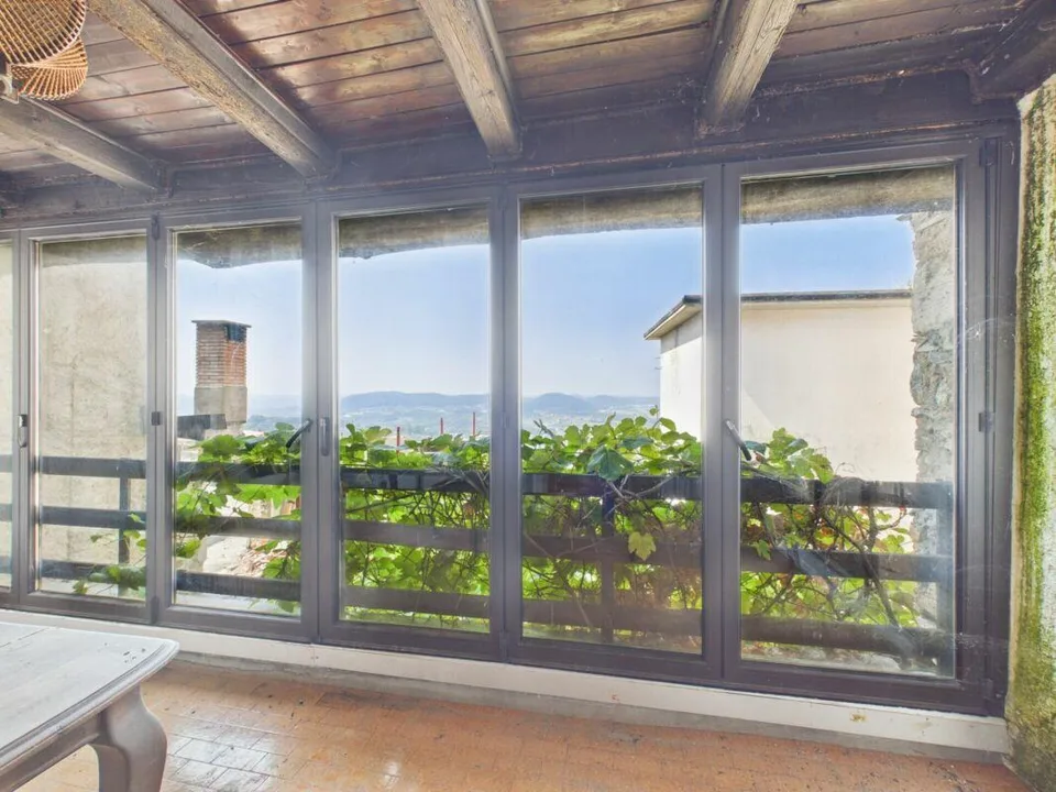 Two core houses with open view and garden to enhance in Salorino