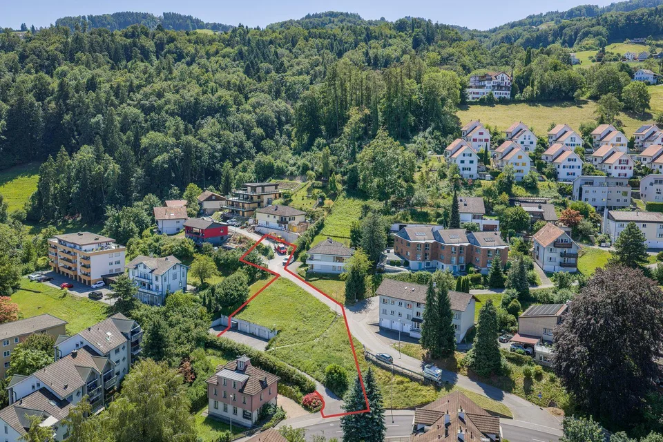 Baulandgrundstück mit Bestandesobjekt
