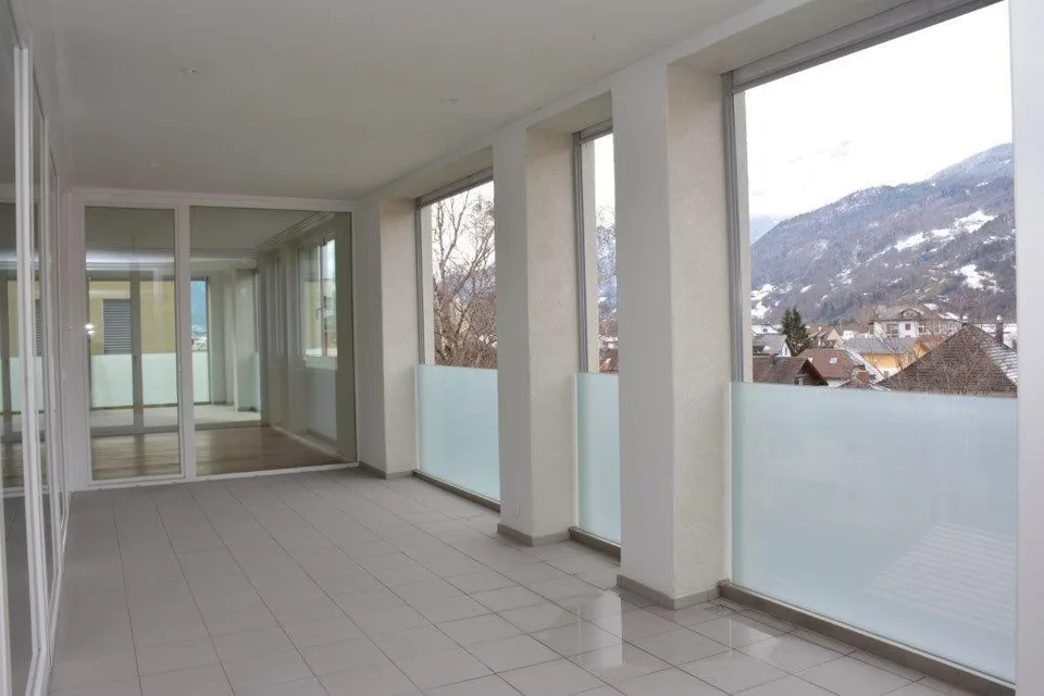 Hochwertige Attikawohnung im Herzen von Landquart