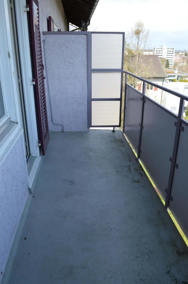 Heimlige 4 Zimmerwohnung an zetnraler Lage