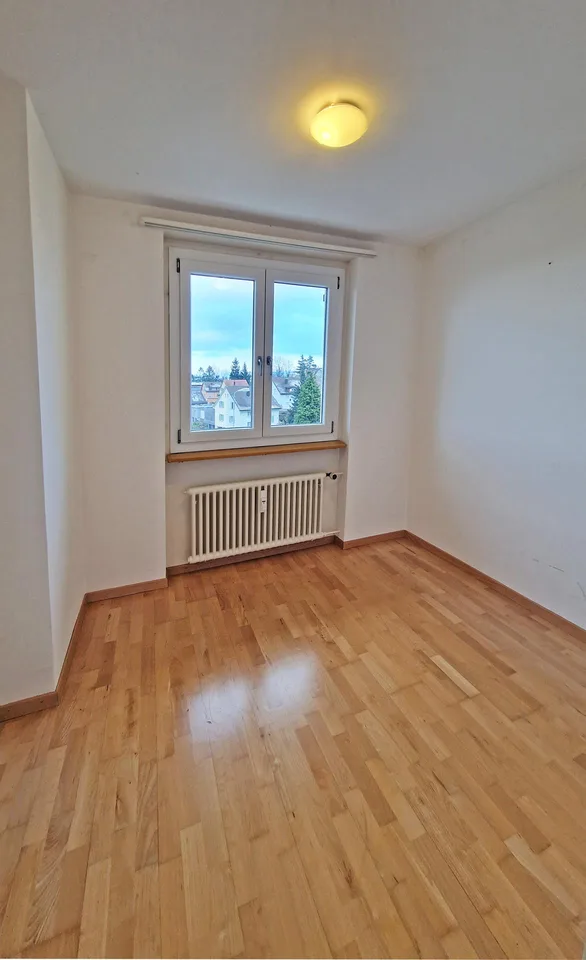 Gemütliche 4.0 Zimmerwohnung in Seenähe