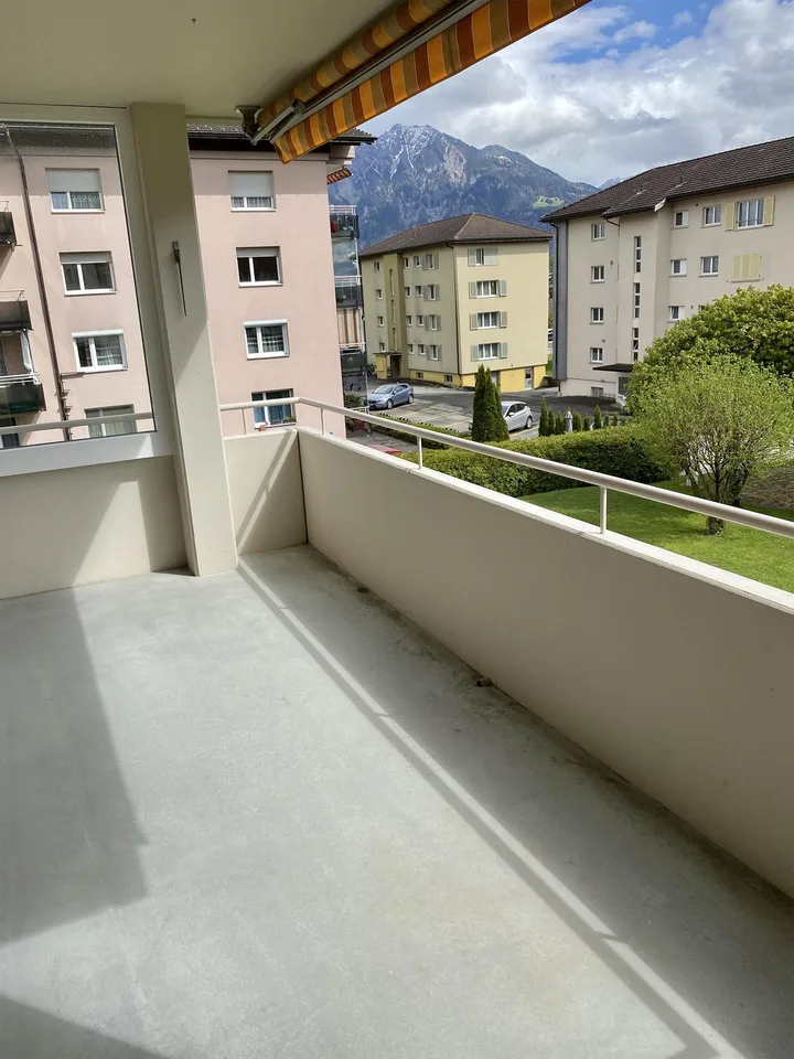 4.5-Zimmerwohnung an ruhiger und sonniger Lage