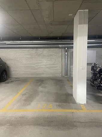 Tiefgaragenplatz zu vermieten