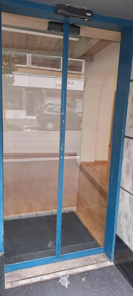 Laden- oder Bürolokal im Zentrum - Mietzins nach Vereinbarung möglich