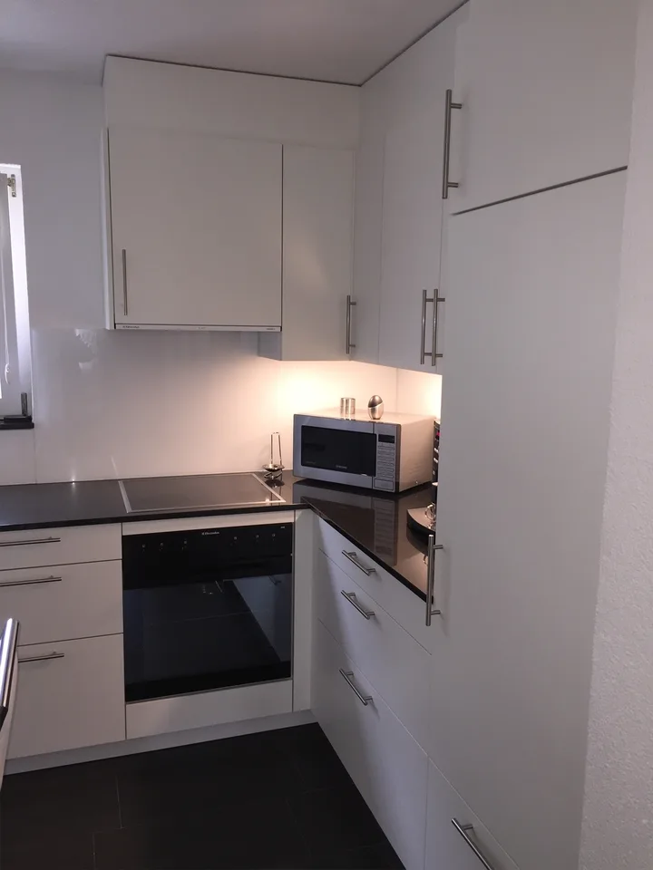 Schön renovierte 4-Zimmer Wohnung im Grünen an guter Lage