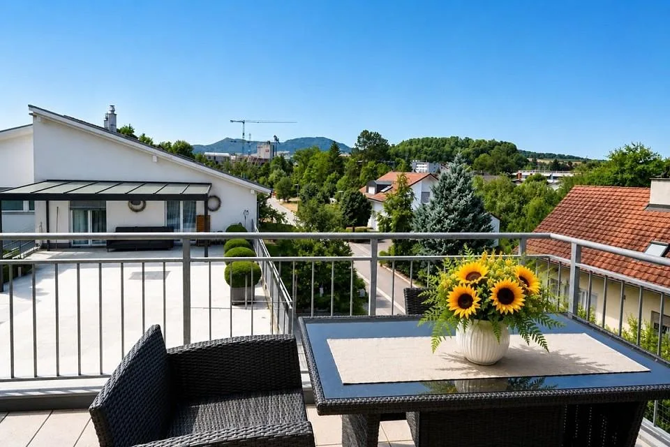 Living centrally and spaciously: 4.5 room maisonette apartment