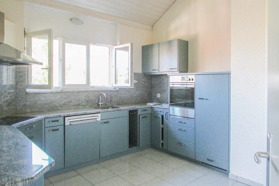 Living centrally and spaciously: 4.5 room maisonette apartment