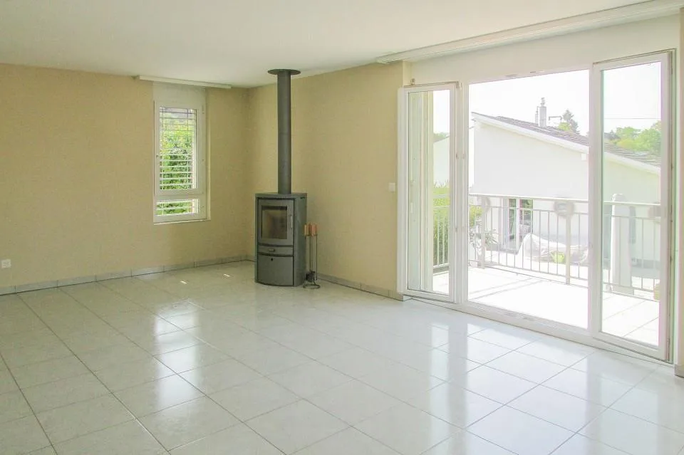 Living centrally and spaciously: 4.5 room maisonette apartment