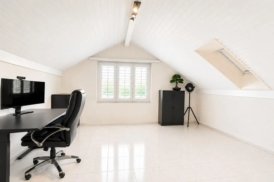 Living centrally and spaciously: 4.5 room maisonette apartment