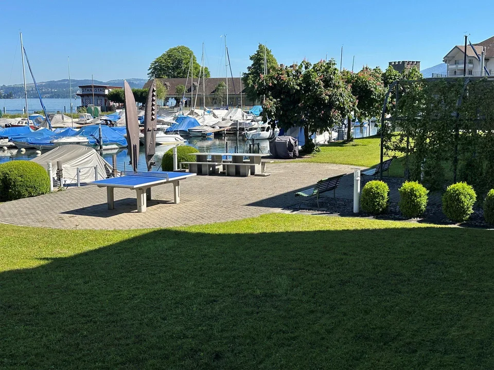 Exklusive 4.5 Zimmer Wohnung direkt am Vierwaldstättersee
