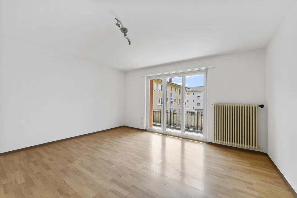 an sehr schöner Lage - 4.5 Zimmer Wohnung