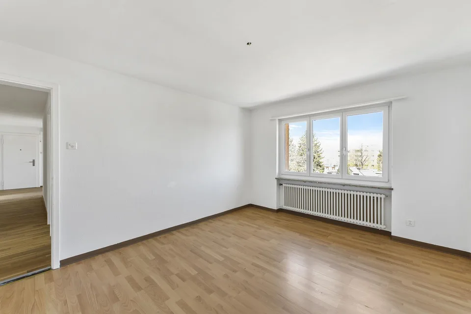 an sehr schöner Lage - 4.5 Zimmer Wohnung