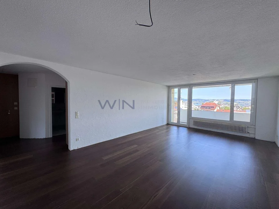 Seesicht-Wohnung inkl. 45 m² Multifunktions-Lager