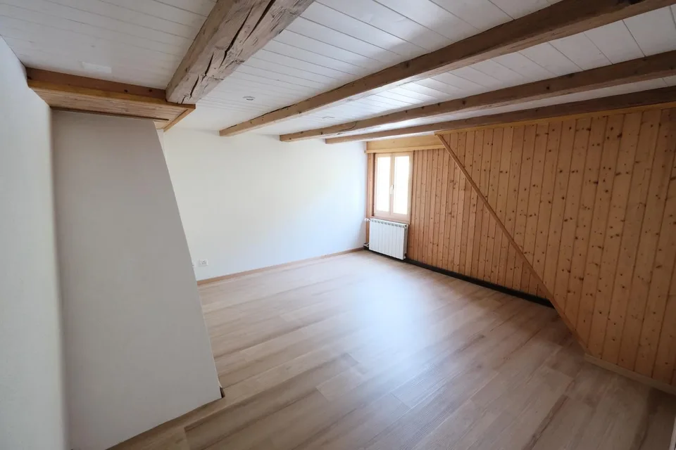 5-Zimmer Doppeleinfamilienhaus mit Sitzplatz – Ab sofort verfügbar