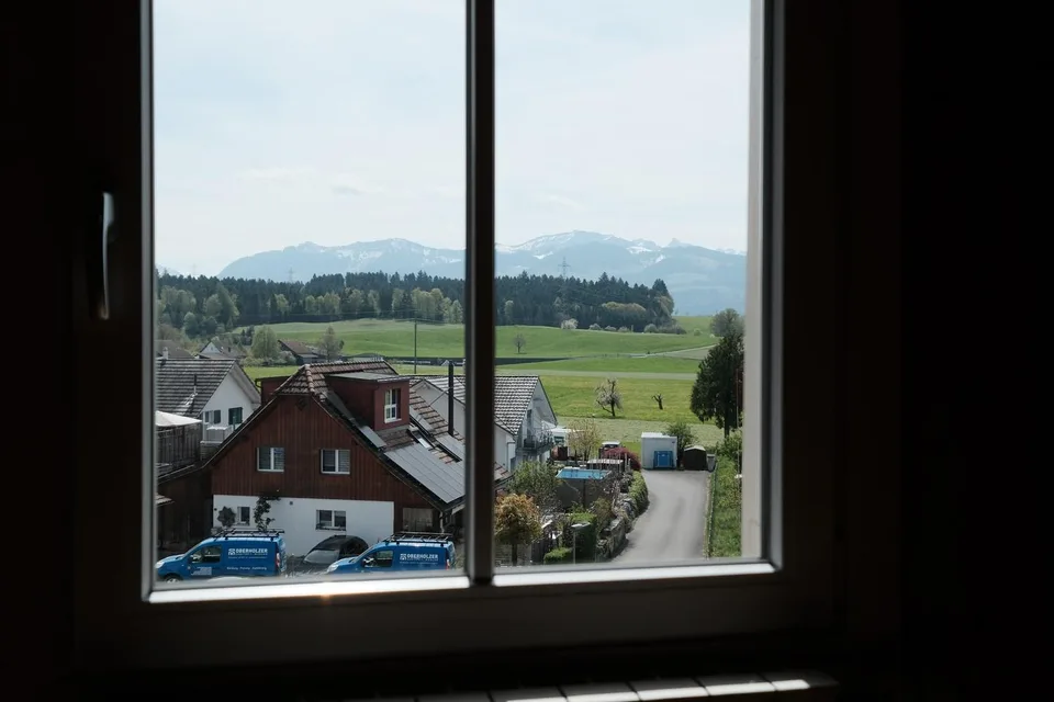 5-Zimmer Doppeleinfamilienhaus mit Sitzplatz – Ab sofort verfügbar