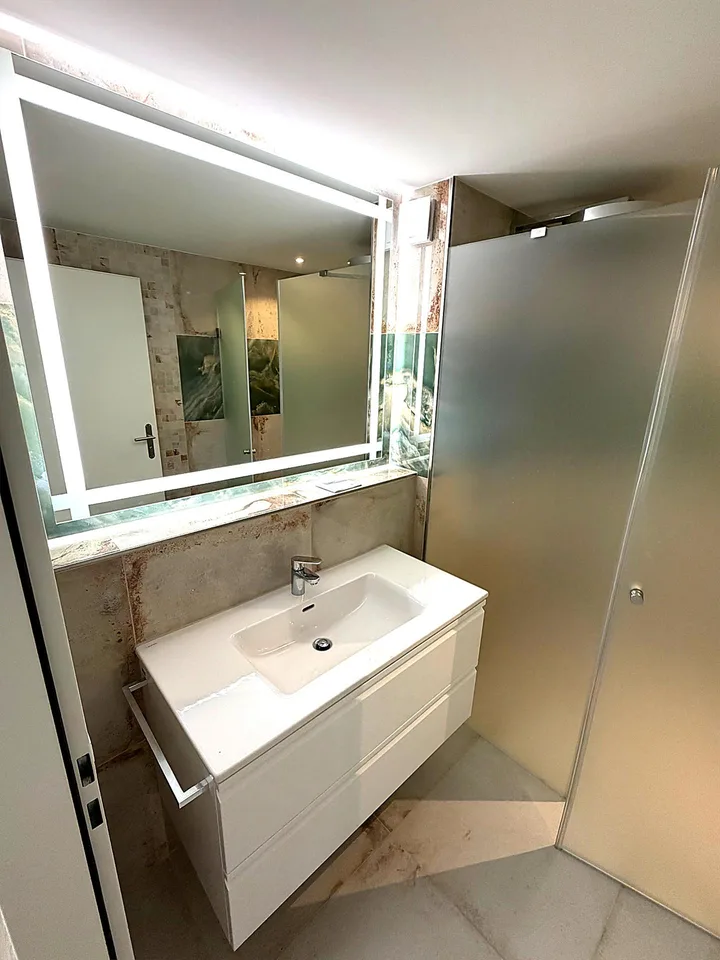 KOMPLETT RENOVIERTE 3.5-Zimmer-Wohnung / completely renovated 3.5 app.