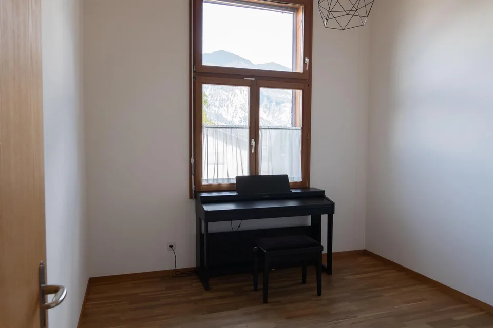 lichtdurchflutete 5.5-Zimmer-Wohnung zu vermieten