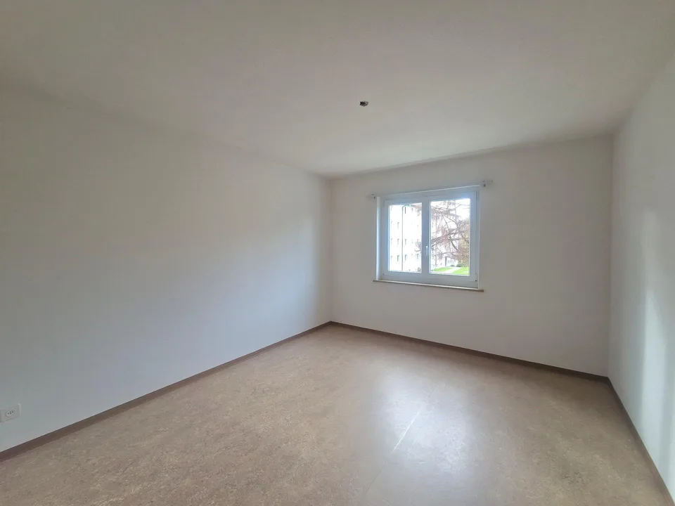 Zentral gelegene 3.0 Zimmer-Wohnung in Naturnähe