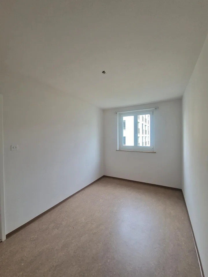 Zentral gelegene 3.0 Zimmer-Wohnung in Naturnähe