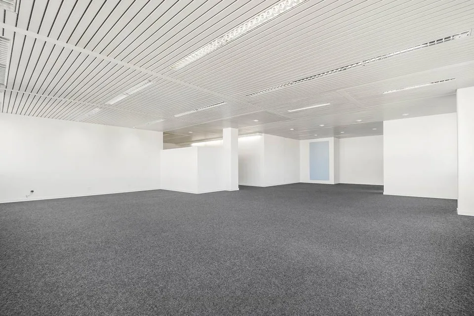 Ausgebaute Büroflächen in Volketswil zu vermieten