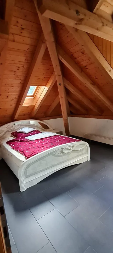 2.5-Zimmer-Dachwohnung in Amsteg zu vermiete