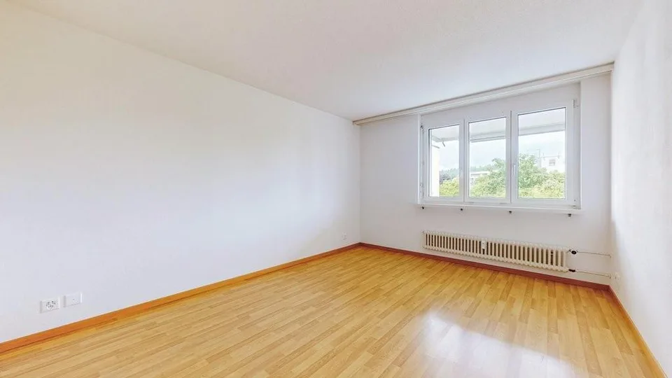 Ihre neu sanierte 4.5 Zimmerwohnung mit zwei Balkonen – Foto 8 von 10
