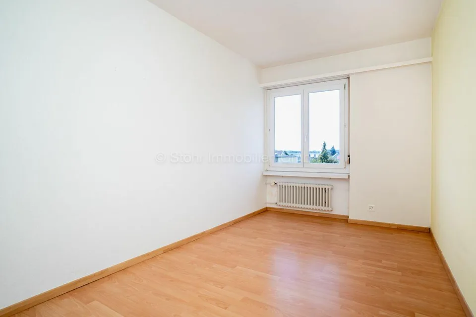 3.5 Room Apartment with Potential in Seuzach