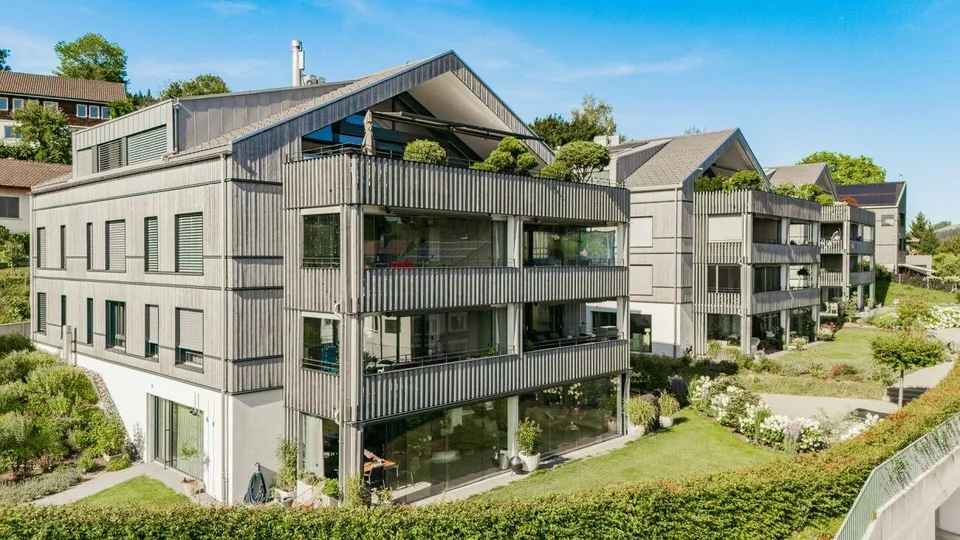 Stylish 3.5-room apartment with Alpstein view