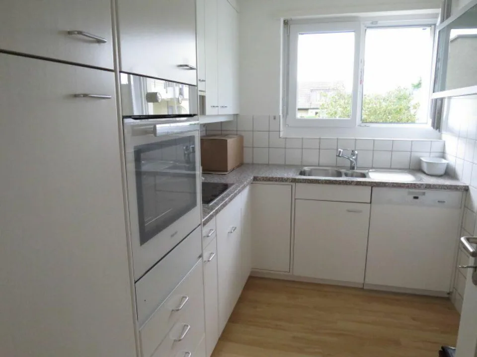 4-Zimmer-Wohnung im Hochparterre in ruhiger Lage in Männedorfieten