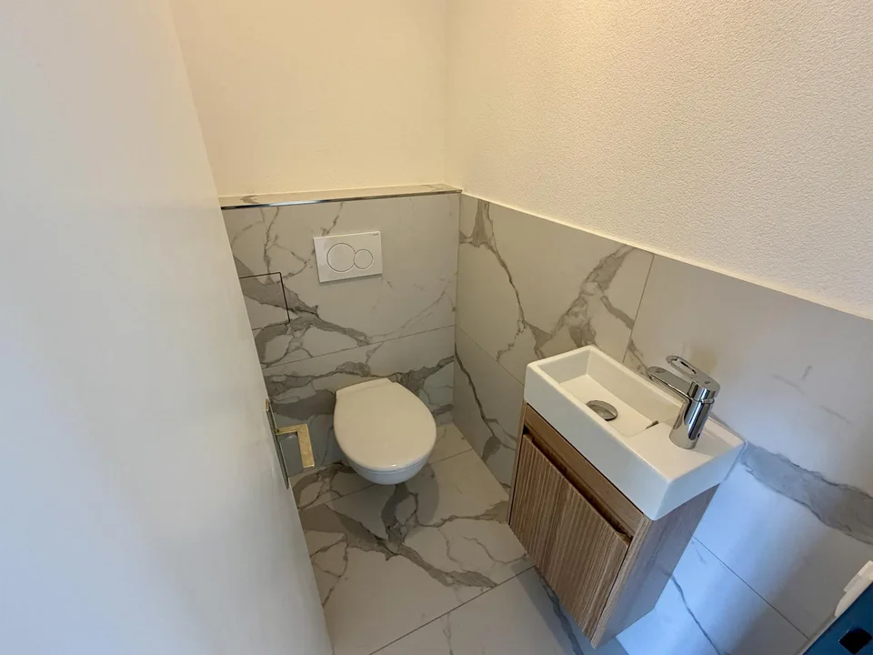 3.5-Zimmer-Attikawohnung  - 2026 renoviert mit grosser Rundum-Terrasse
