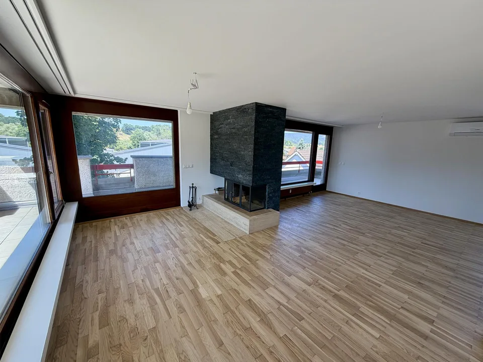 3.5-Zimmer-Attikawohnung  - 2026 renoviert mit grosser Rundum-Terrasse