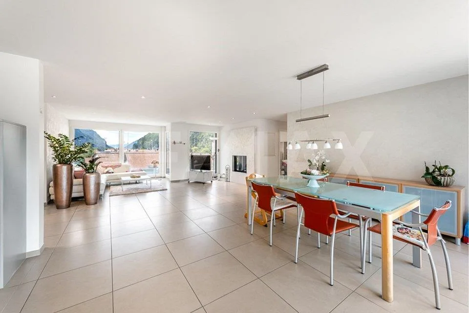 Exclusive 4.5-room attic apartment with breathtaking views