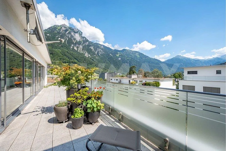 Exclusive 4.5-room attic apartment with breathtaking views