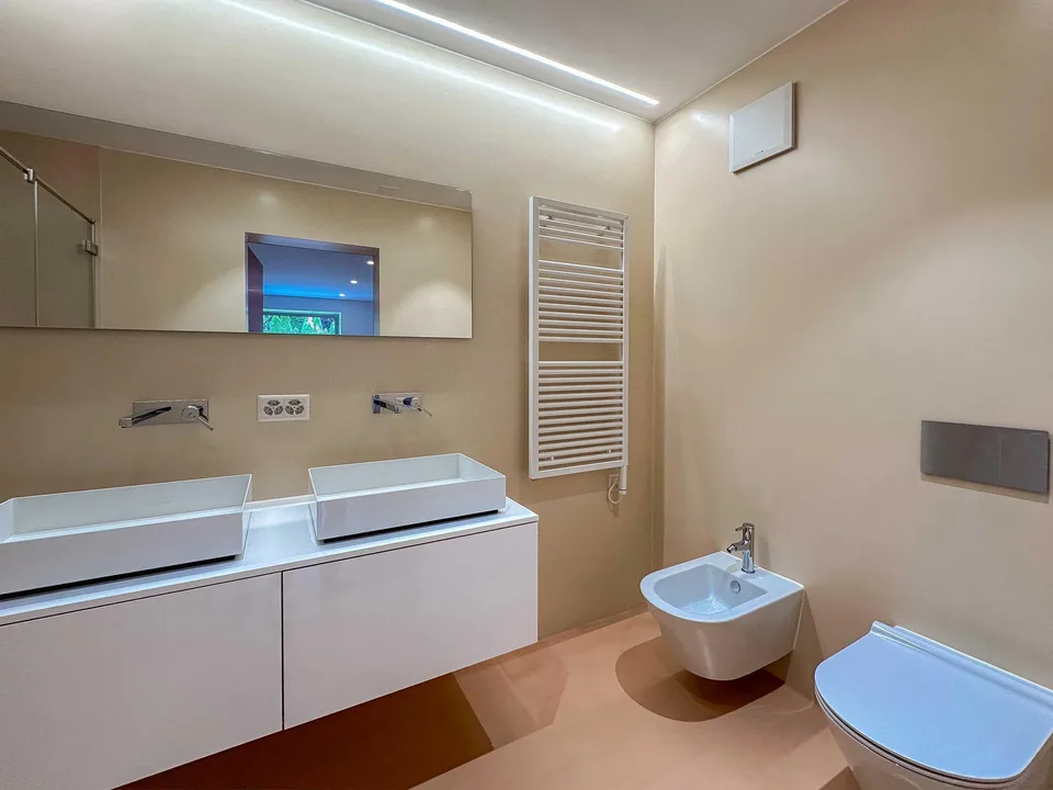 4.5 locali con piscina condominiale a Morbio Inferiore