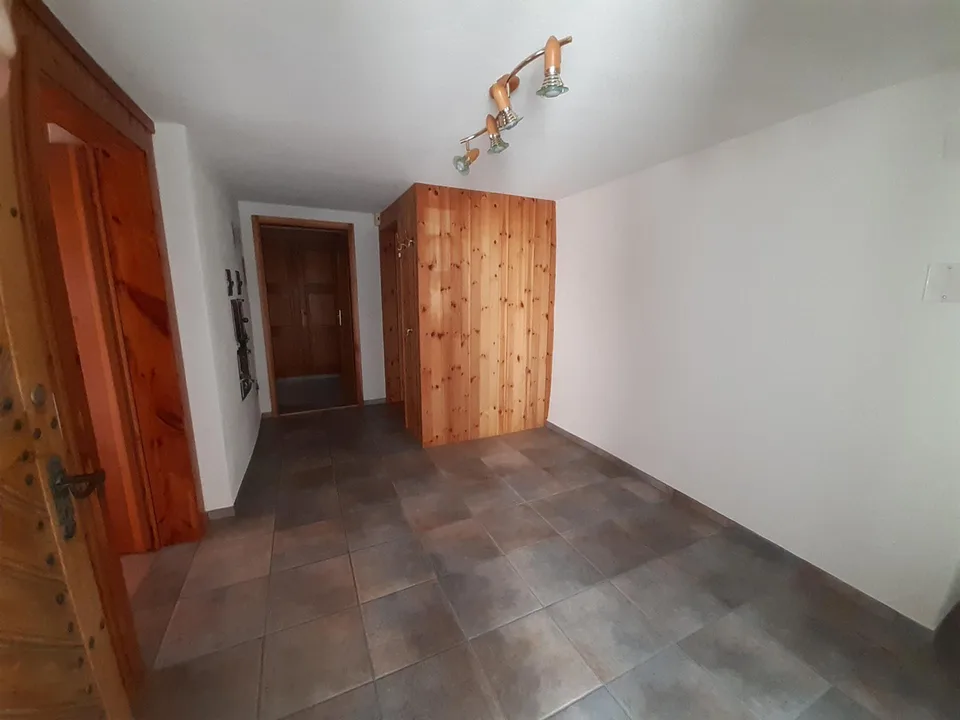 3,5 Zi-Whg Altbau mit Charme