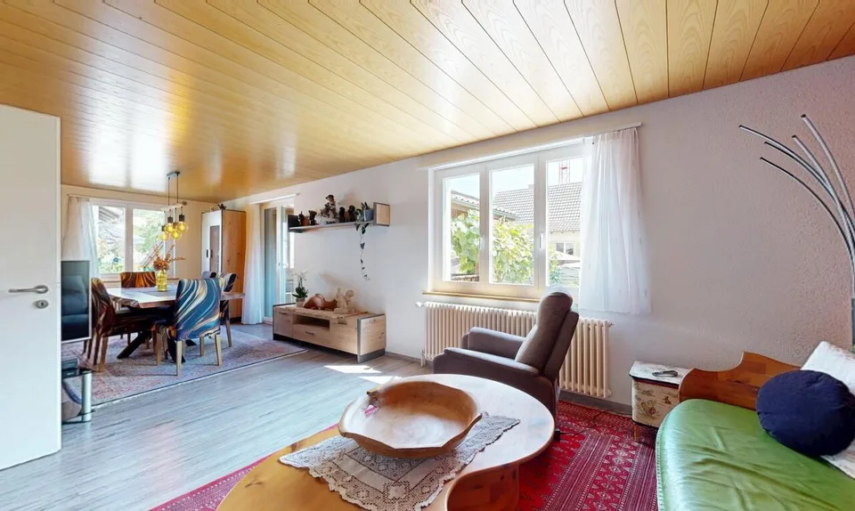 Charmantes 4 Zimmer Haus mit grosszügigem Aussenbereich in Unterkulm