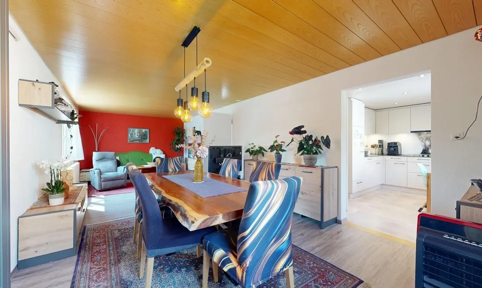 Charmantes 4 Zimmer Haus mit grosszügigem Aussenbereich in Unterkulm