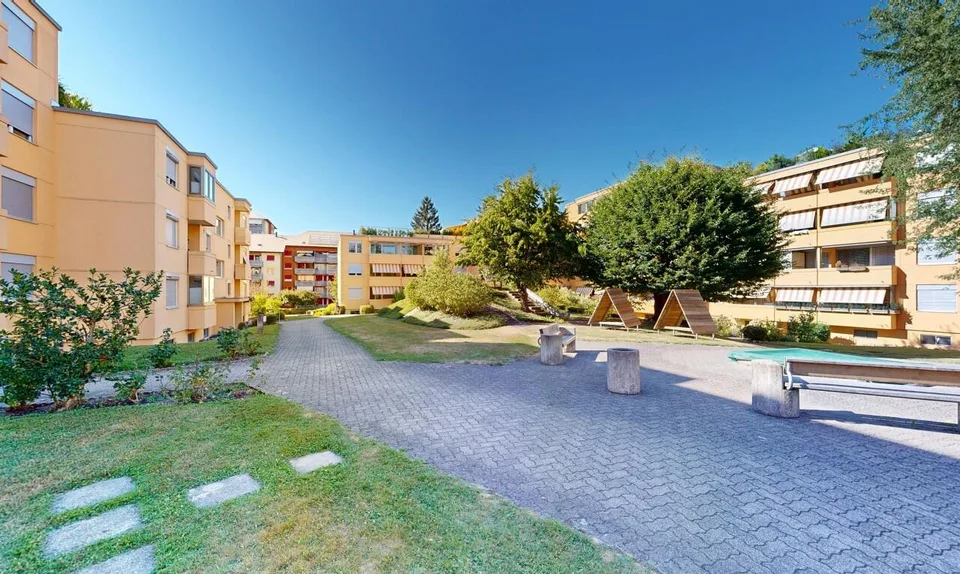 Attraktive 3.5-Zimmer-Wohnung mit teilweisem Seeblick in Horgen